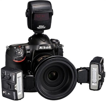 Nikon SB-R200 R1C1