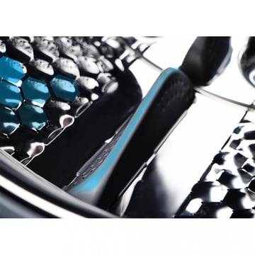 Skyworth F70228SDW