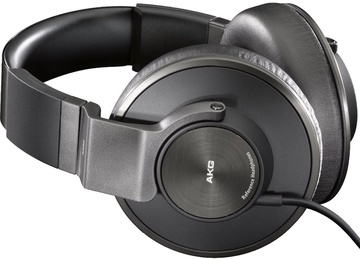 AKG K550
