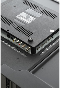 Satelit 43U8200WS