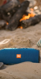 JBL Xtreme Blue