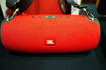 JBL Xtreme Red