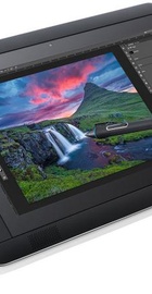 Wacom Cintiq Companion 2 (DTH-W1310P)