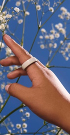 Oura Ring 4 Ceramic Cloud Size 9 (JZ90-57460-09)