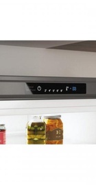 Indesit INFC8 TI21X