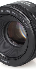 Canon EF 50mm f/1.8 STM