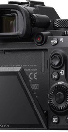 Sony Alpha A7 III kit (28-70mm) OSS II (ILCE7M3MB)