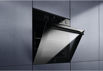 Electrolux EOC6P77H