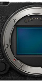 Panasonic Lumix DC-S9 Jet Black Body (DC-S9E-K)