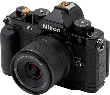 Viltrox AF 14mm f/4 Air FE