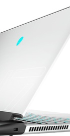Alienware m17 R4 (AWM17R4-7696WHT-PUS)