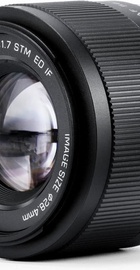 Viltrox AF 56mm f/1.7 XF