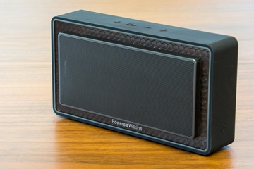 Bowers & Wilkins T7 Black