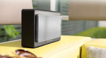 Bowers & Wilkins T7 Black