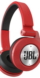 JBL E40BT Red