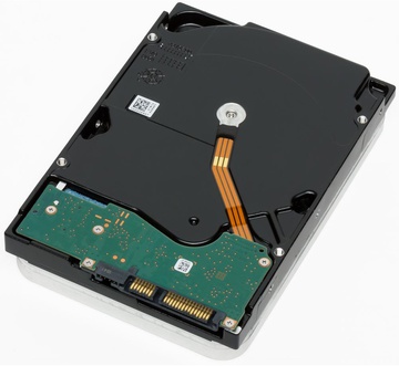 Seagate IronWolf Pro 16 TB (ST16000NE000)
