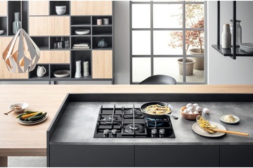 Hotpoint-Ariston HAGS61FBK
