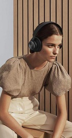 Bang & Olufsen BeoPlay H4 Black